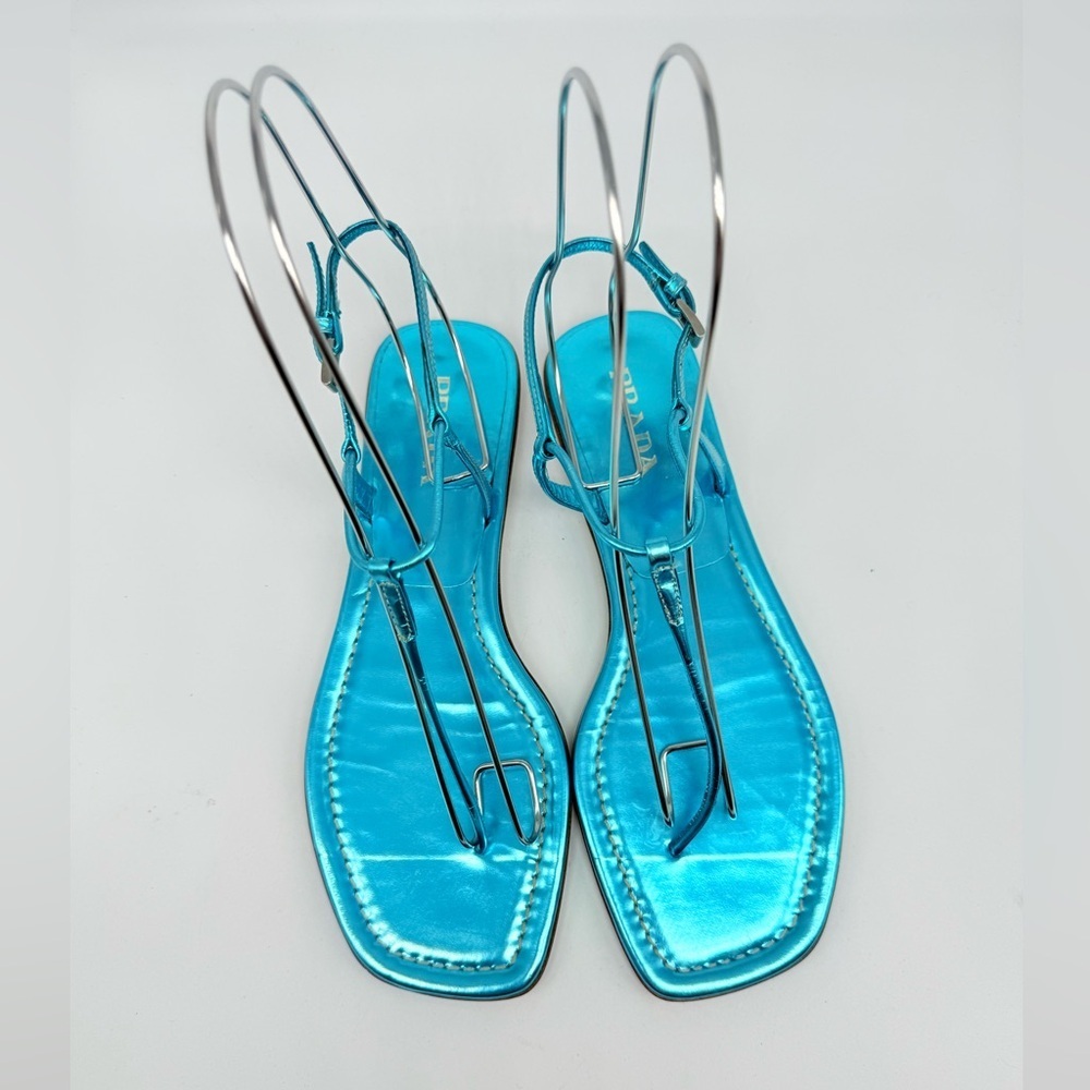 Prada Metallic Blue/ Turquoise patent leather T- strap Thong flat sandals EU 38 - Picture 2 of 9